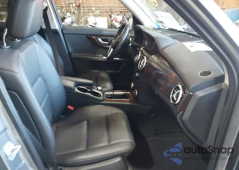 2015 Mercedes-Benz Glk 350 4Matic z USA, uszkodzony, nr VIN WDCGG8JB3FG440720